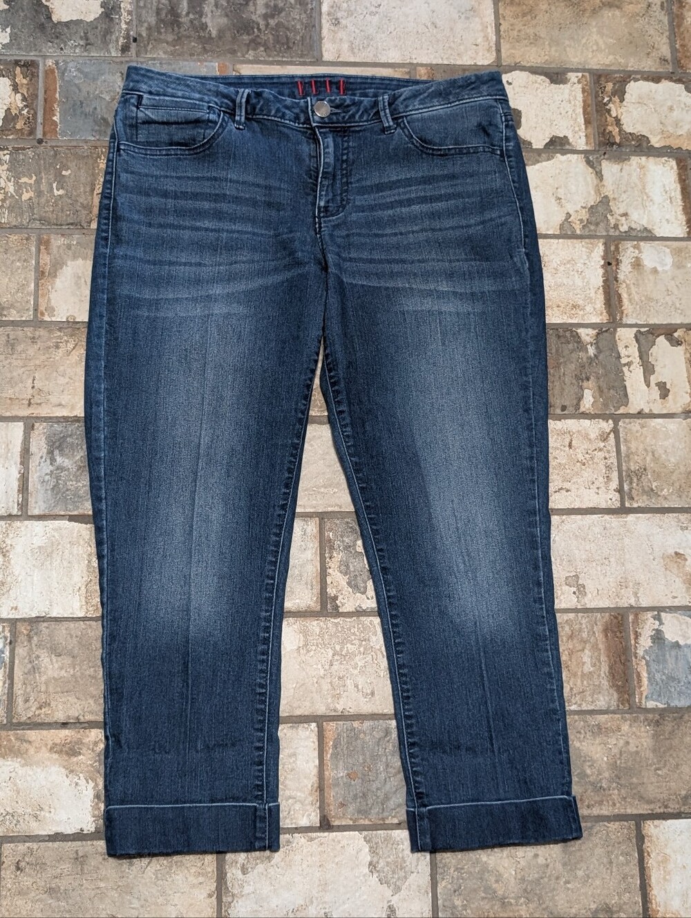 ELLE Mid-Rise Cuffed Denim Cropped Jeans Dark Wash - Women's Size 10